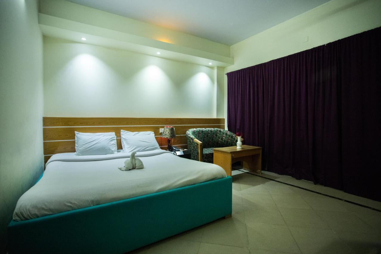 Hotel Mishuk Cox's Bazar Εξωτερικό φωτογραφία