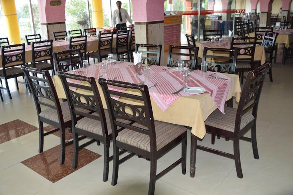 Hotel Mishuk Cox's Bazar Εξωτερικό φωτογραφία
